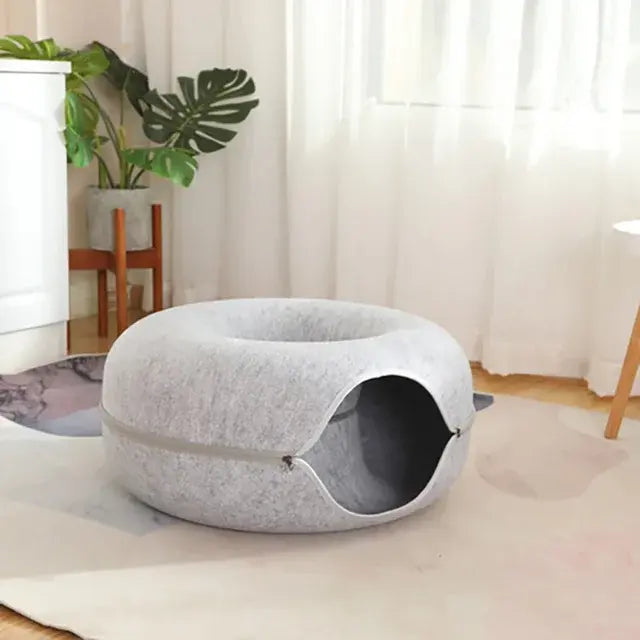 Cats Just Wanna Have Fun! The Claw Clove™ Interactive Cat Donut Bed